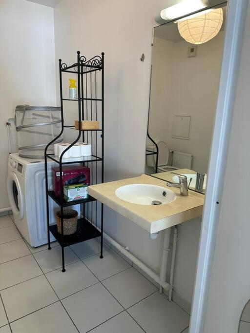 Grand Studio De 37M Carres - Rer Laplace Et Maison Des Examens A 5 Minutes A Pied Arcueil Ngoại thất bức ảnh